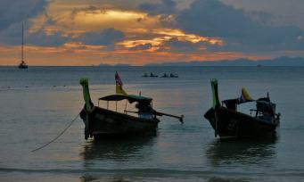 Stunning Sunsets, Railay - Intrepid Escape